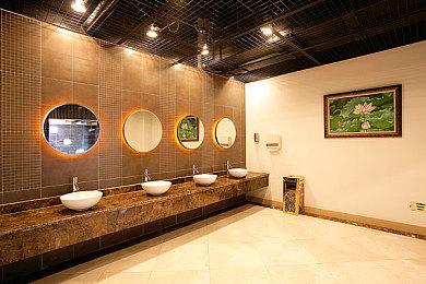 《inZOI》官方致歉 修复可杀害儿童bug